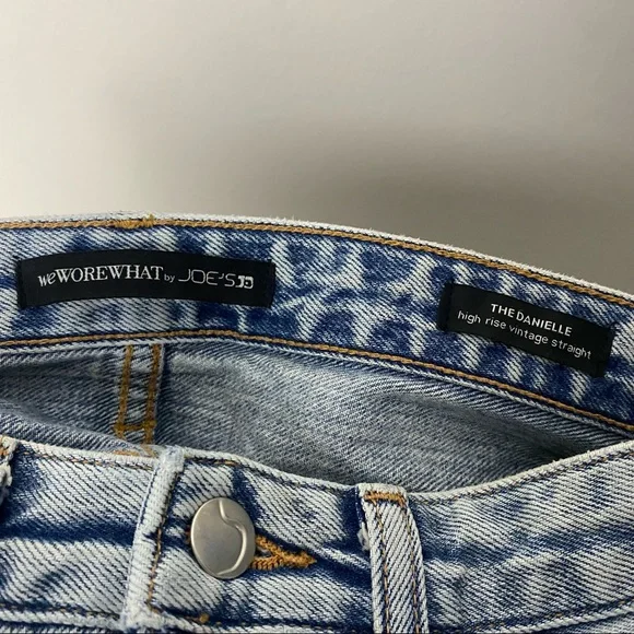 WeWoreWhat by Joes Jeans The Danielle High Rise Button Fly Vintage Wash Jeans 24 - Picture 8 of 11